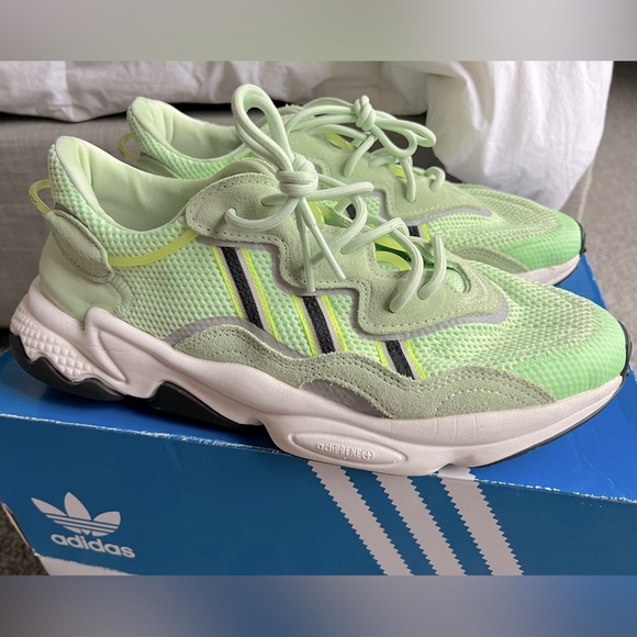 Adidas Ozweego Sneakers - Picture 2 of 8